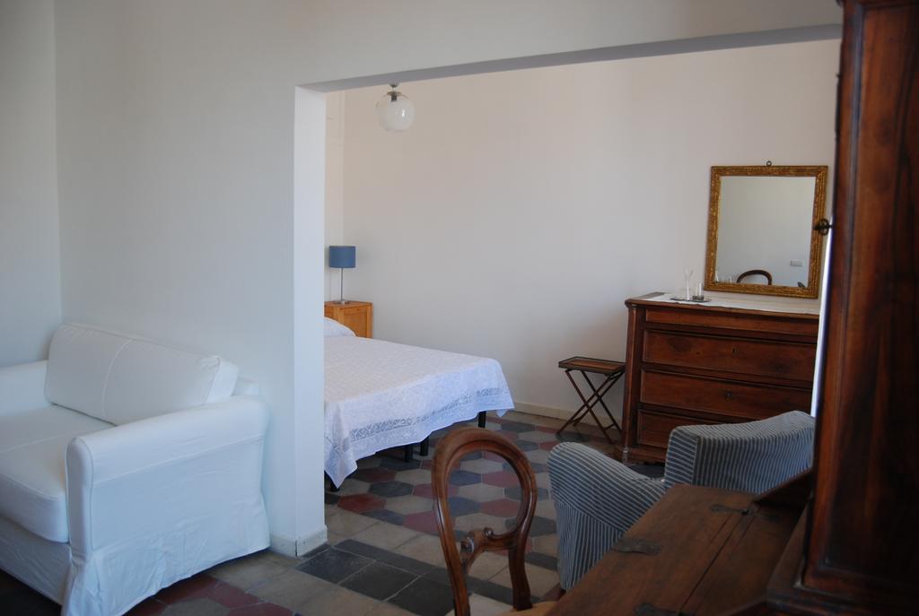 Bed and Breakfast Su Al Celio - Colosseo Rom Zimmer foto