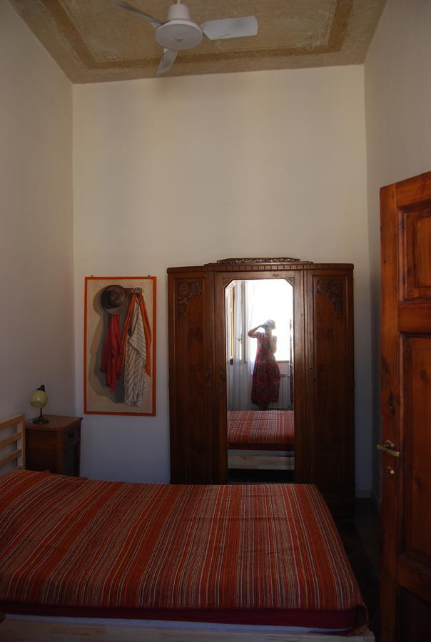 Bed and Breakfast Su Al Celio - Colosseo Rom Zimmer foto
